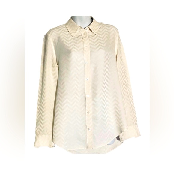 Equipment Femme Silk Button Front Blouse - Picture 1 of 8